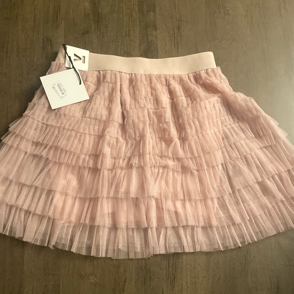 Very J size small blush pink skirt. Never worn and from smoke free home.
